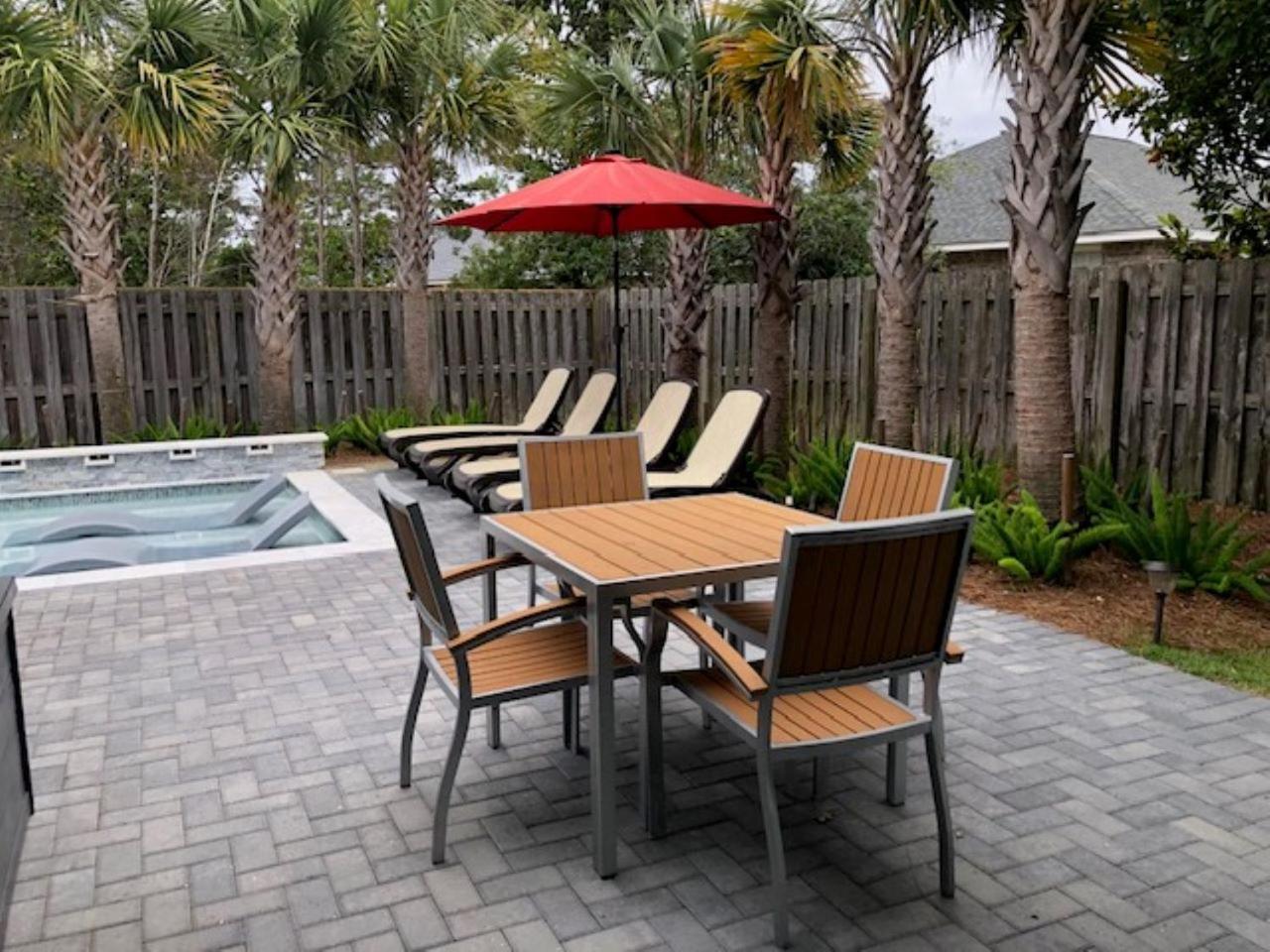 Beautiful Pet Friendly Home! Tropical Pool, Optional Golf Cart & Pool Heat, Minutes To Beach Destin Ngoại thất bức ảnh