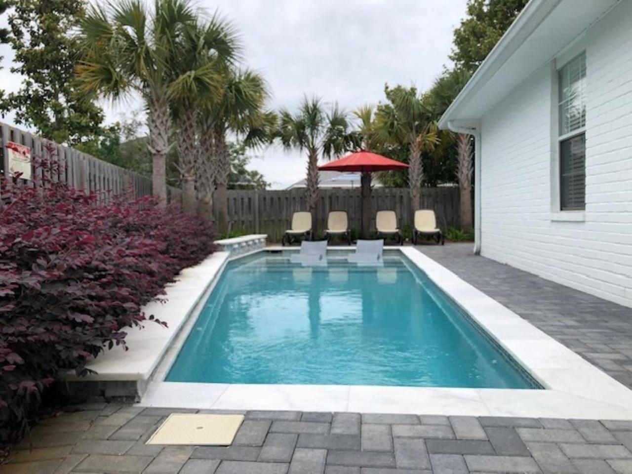 Beautiful Pet Friendly Home! Tropical Pool, Optional Golf Cart & Pool Heat, Minutes To Beach Destin Ngoại thất bức ảnh