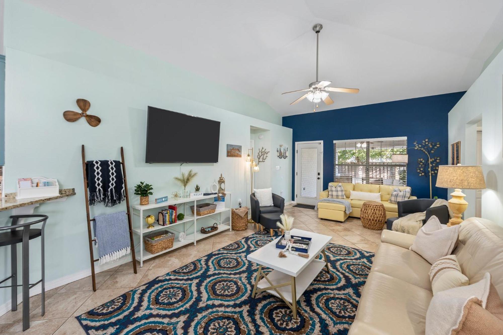 Beautiful Pet Friendly Home! Tropical Pool, Optional Golf Cart & Pool Heat, Minutes To Beach Destin Ngoại thất bức ảnh