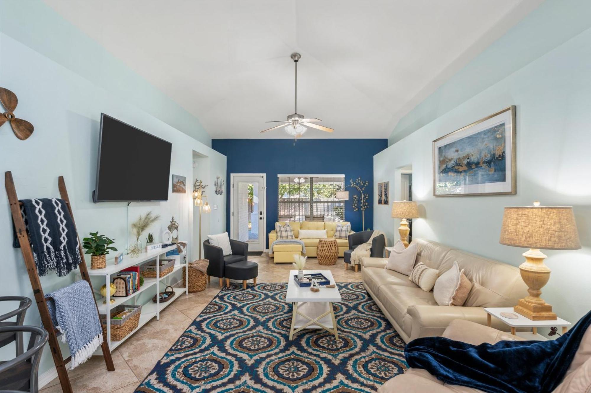 Beautiful Pet Friendly Home! Tropical Pool, Optional Golf Cart & Pool Heat, Minutes To Beach Destin Ngoại thất bức ảnh