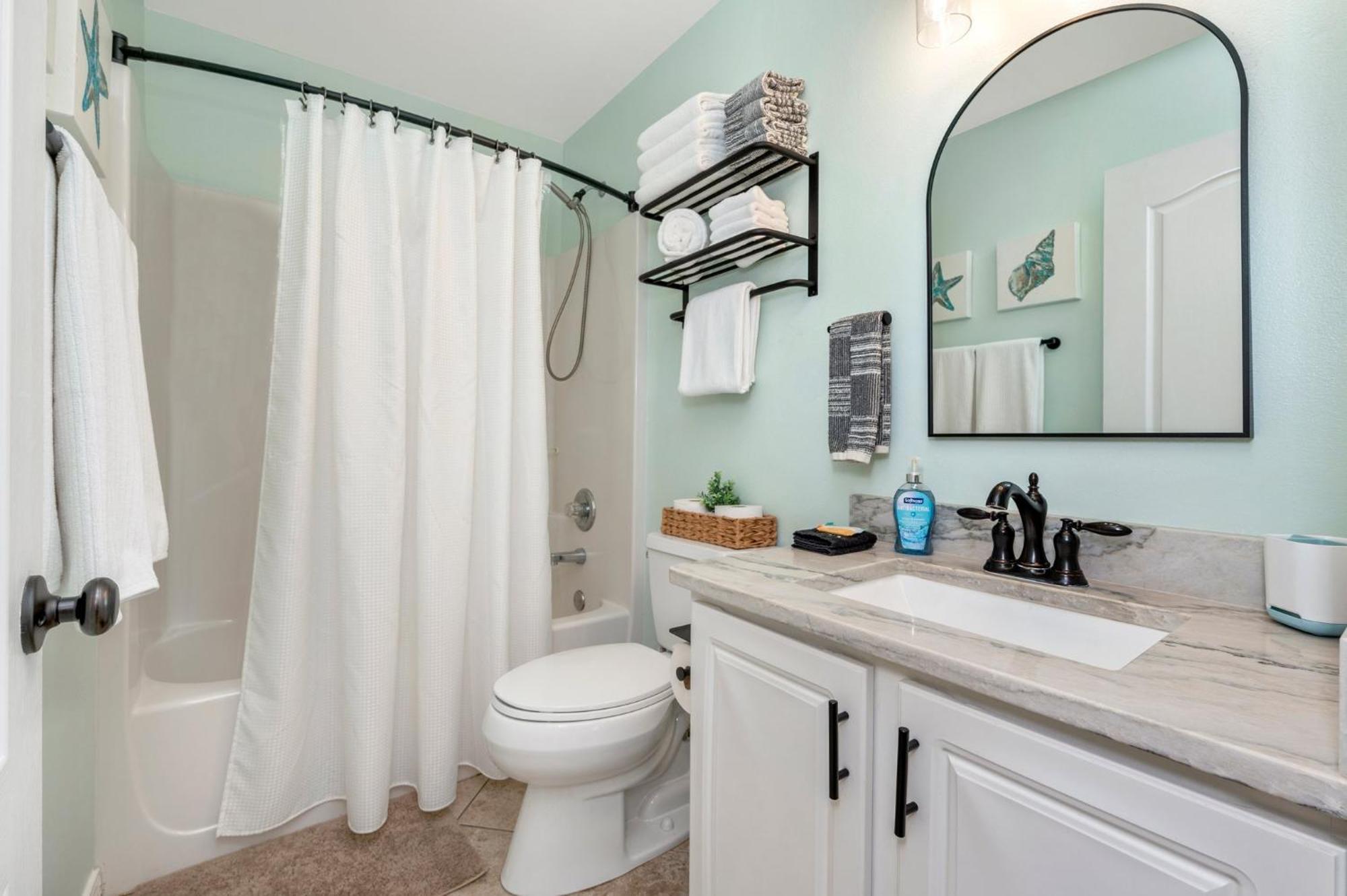 Beautiful Pet Friendly Home! Tropical Pool, Optional Golf Cart & Pool Heat, Minutes To Beach Destin Ngoại thất bức ảnh