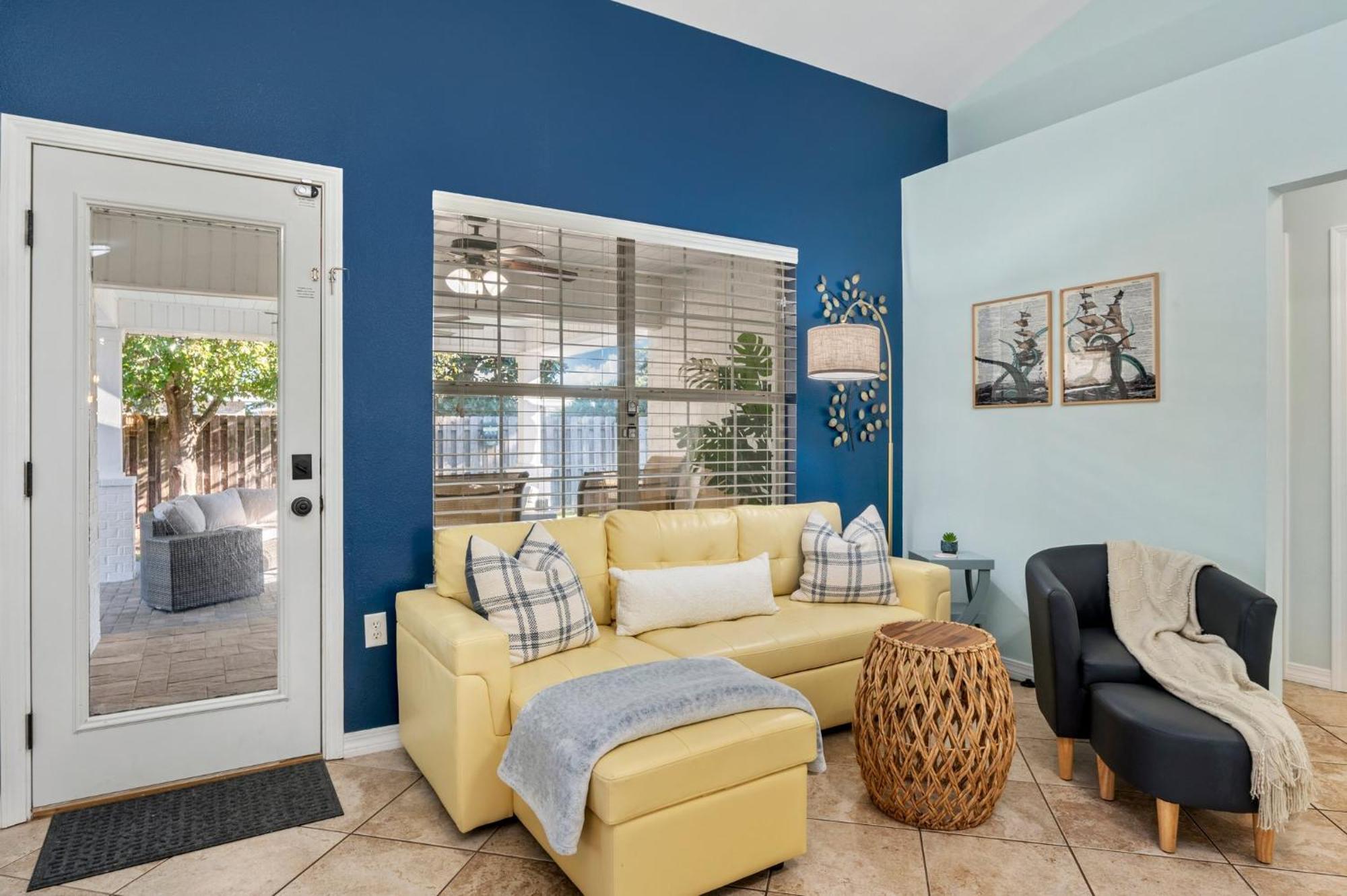 Beautiful Pet Friendly Home! Tropical Pool, Optional Golf Cart & Pool Heat, Minutes To Beach Destin Ngoại thất bức ảnh