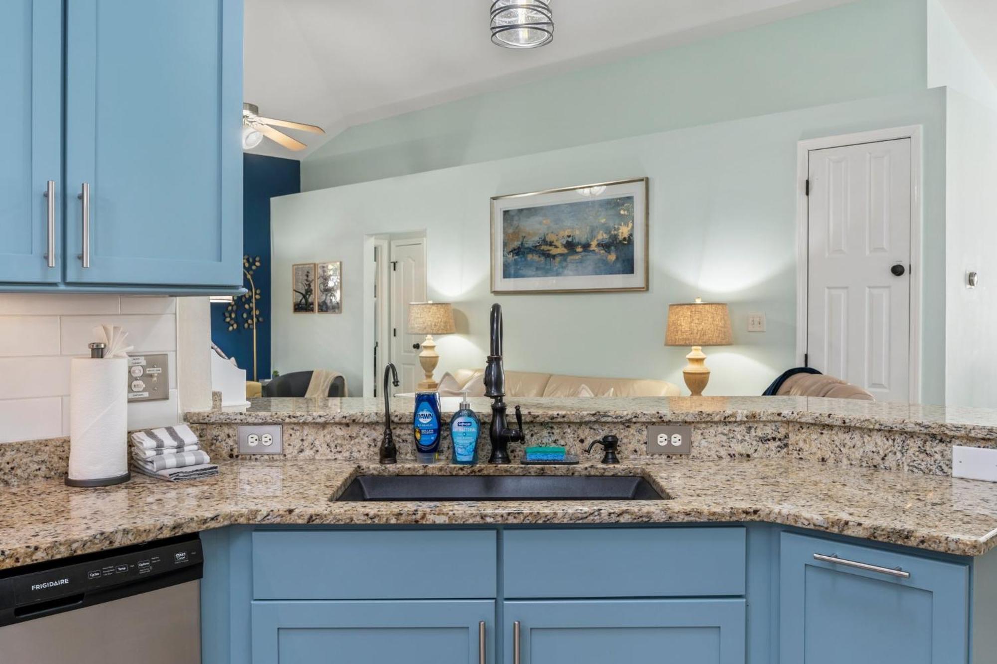 Beautiful Pet Friendly Home! Tropical Pool, Optional Golf Cart & Pool Heat, Minutes To Beach Destin Ngoại thất bức ảnh